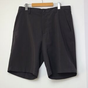 Footjoy FJ men's black flat front lightweight golf shorts, Size 34